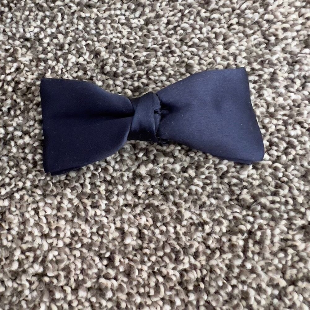 Vintage Boys Navy Blue Bow Tie Clip
